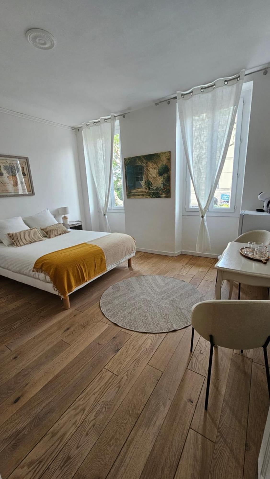 Les Chambres De Reseau Louisanne Saint-Remy-de-Provence Bagian luar foto